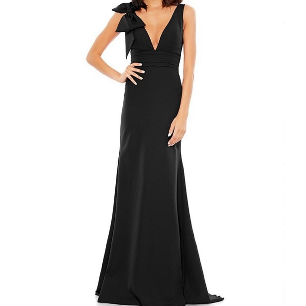 MacDuggal Plunge V-Neck Bow Shoulder Gown
